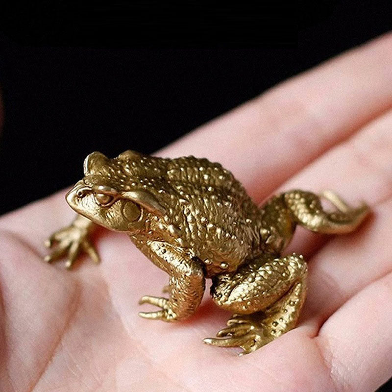 Brass Golden Toad and Toad Fortune Ornament Table Retro Frog Copper Toad Tea Tray Ornament
