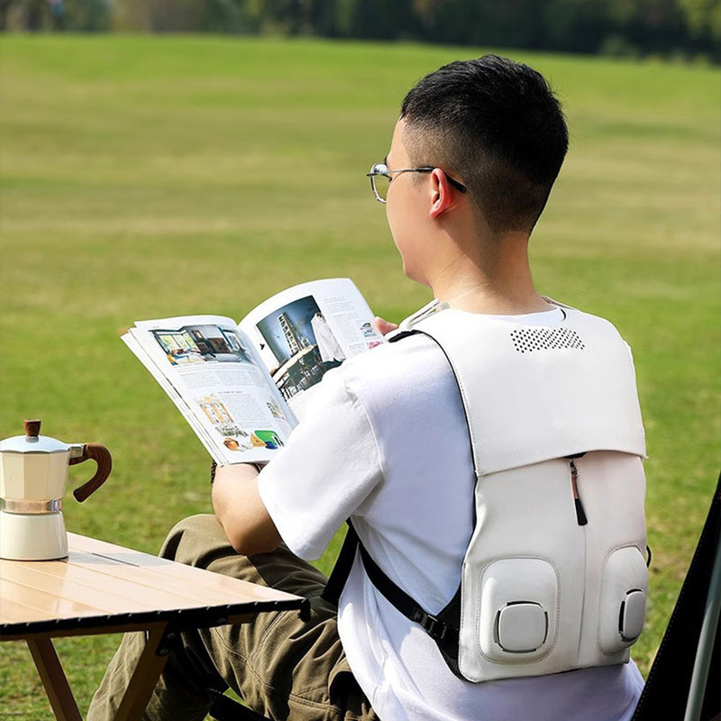 Semiconductor cooling clothing, back pad, outdoor construction air conditioner, waterproof