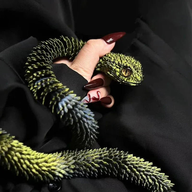 3D Printed Rotatable Snake Model – Articulated Animal Simulation Ornament