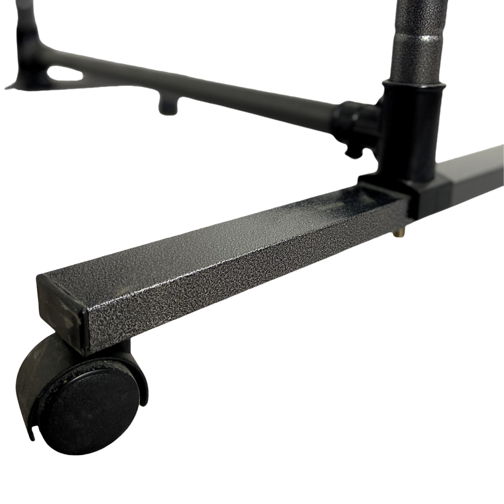 Short clothes hanger with chassis and wheels, heavy-duty rolling clothes hanger, black