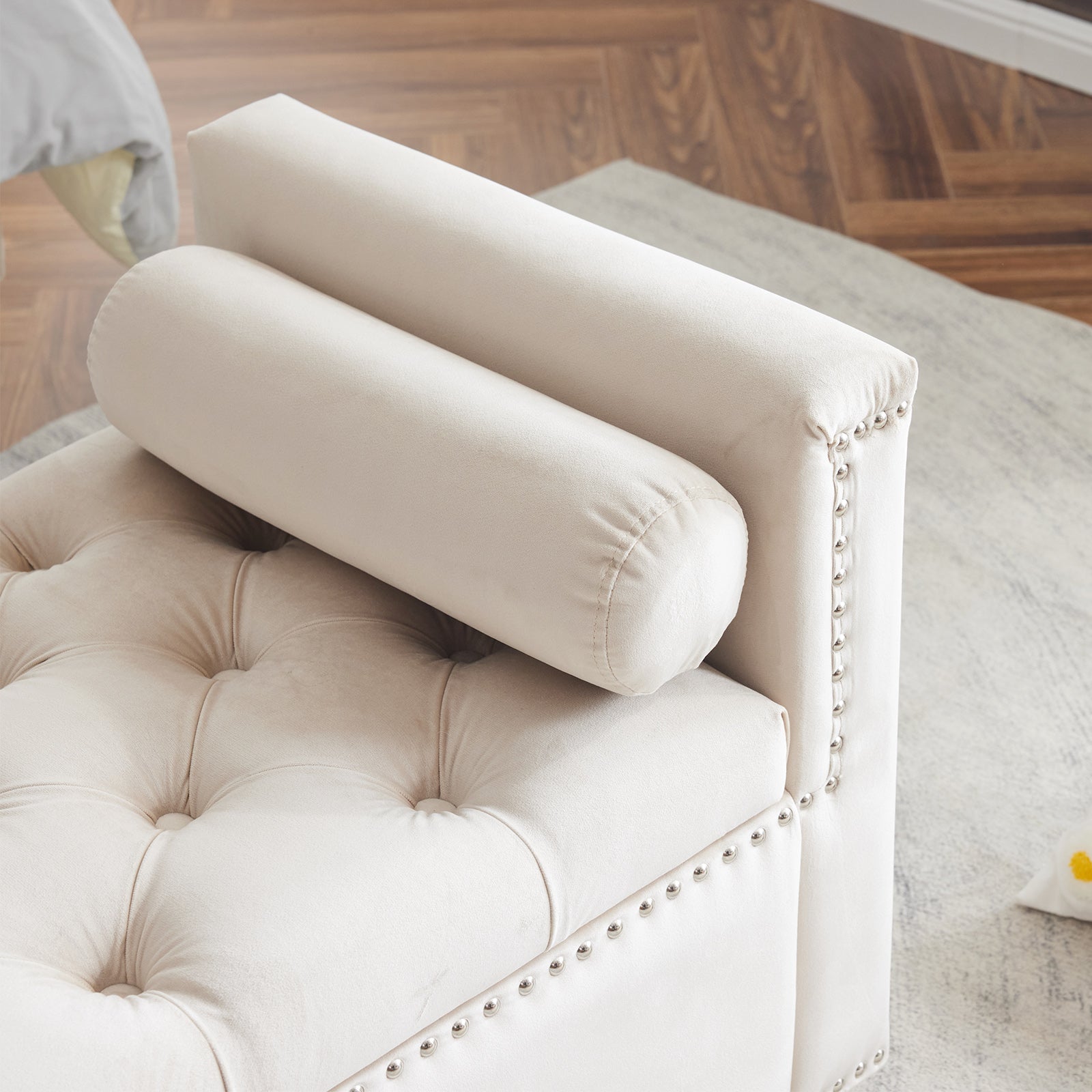 Storage Bench, 44.5-Inch Queen Velvet Button Bedside Bench, Entryway Living Room with Armrests, Nailhead Trim Cream White