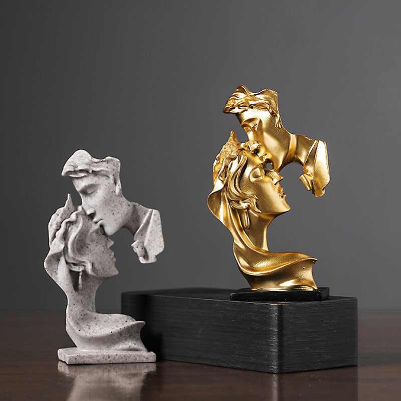 Abstract art couple decoration living room wine cabinet study decoration figure sculpture handicrafts