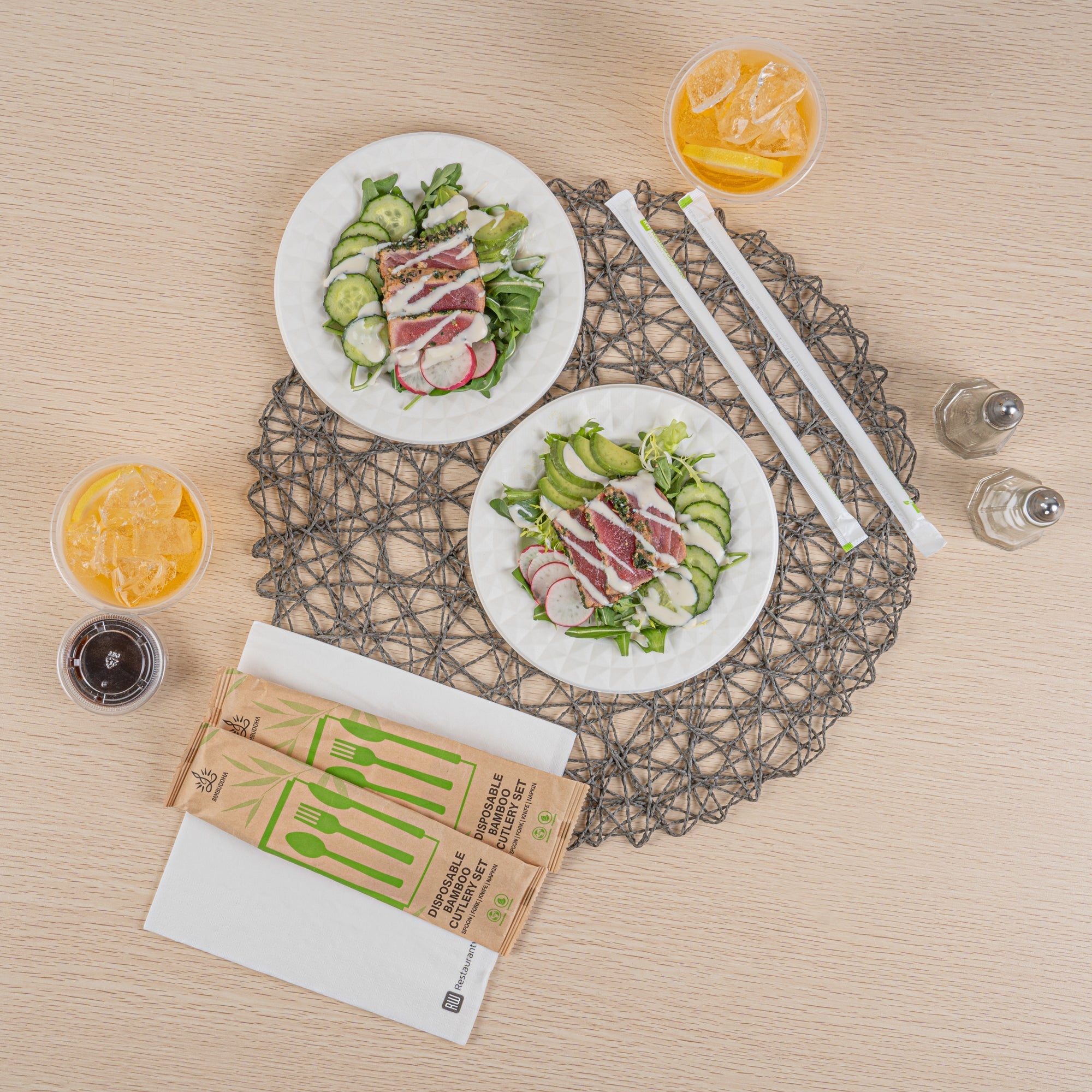 Pulp Safe No PFAS Added Round White Sugarcane / Bagasse Plate - Home Compostable, with Diamond Rim - 7" x 7" x 1/2" - 25 count box