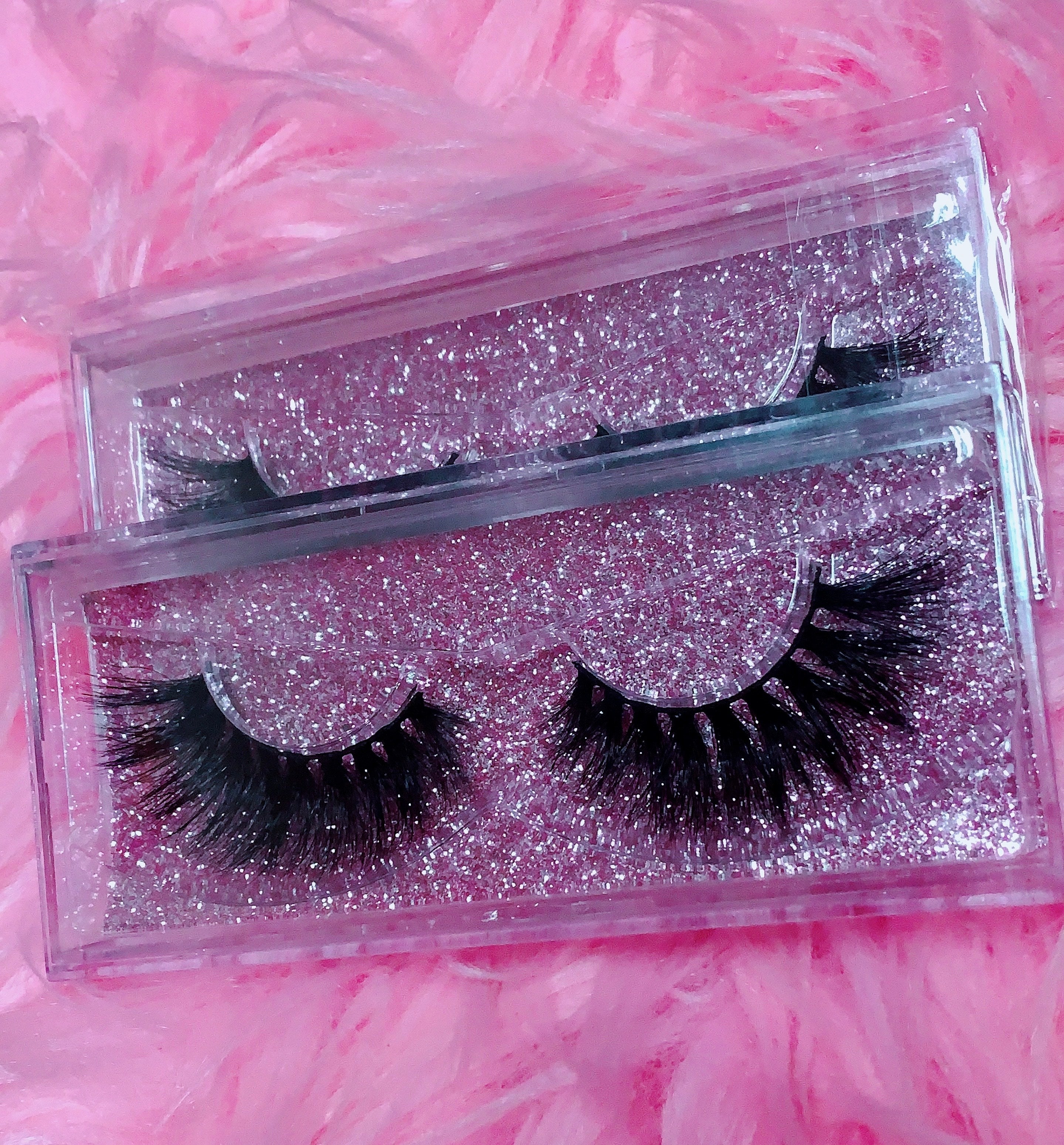 #SNATCHED 3D DREAMDOLL LASHES *GLITTER* CASE
