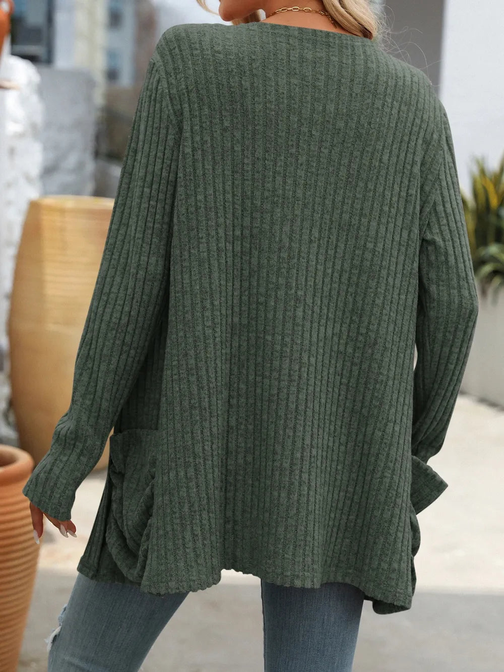 Autumn and winter new solid color pit stripe brushed pocket cardigan long sleeved jacket for women