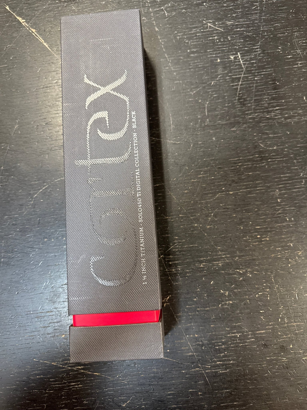 Cortex Pro Solo 450 Black Digital Analog Titanium 1.5-Inch Flat Iron