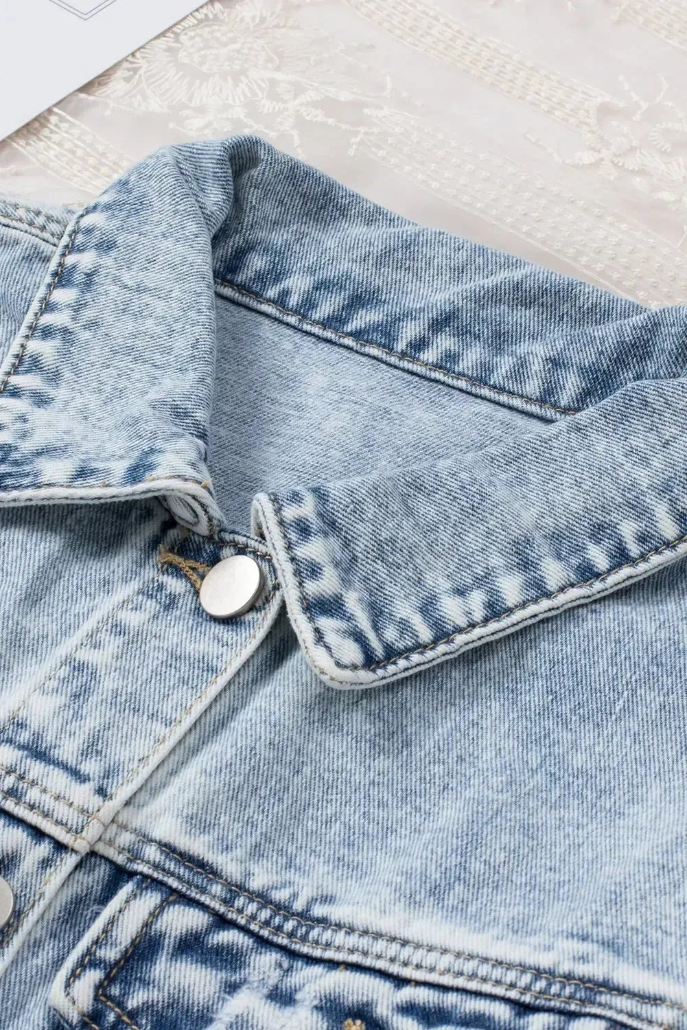 Light Blue Distressed Denim Jacket with Raw Hem – Femstylo