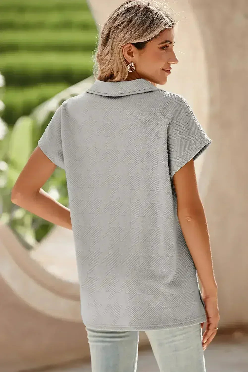 White Textured V Neck Collared Split Hem T Shirt