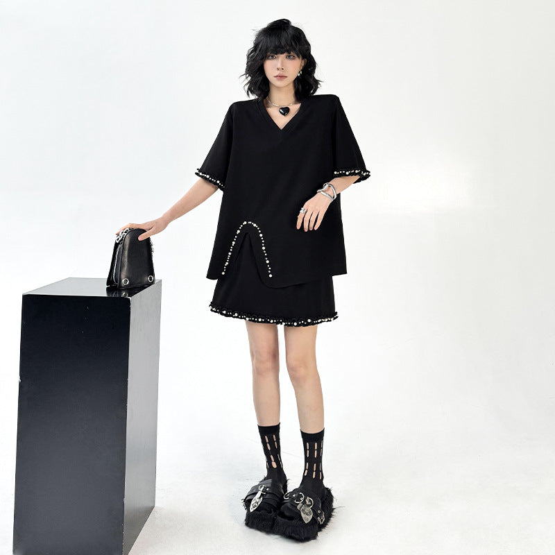 Fashion Set V-neck Solid Color Shoulder Pad T-shirt+Elastic Waist Short Skirt