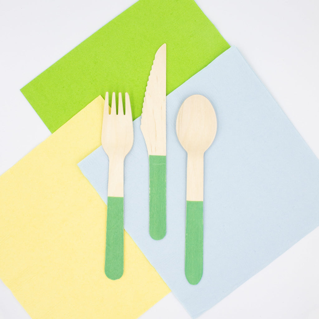 Green Wooden Utensil Set – 24ct | ON SALE!!