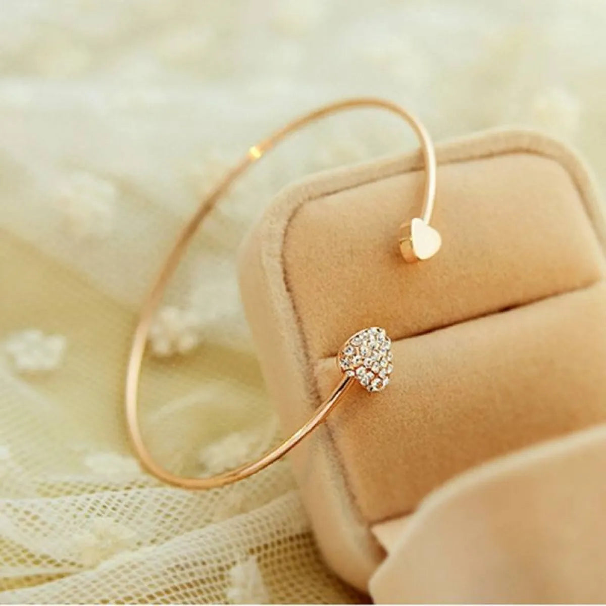 Women's Heart Shaped Bracelet