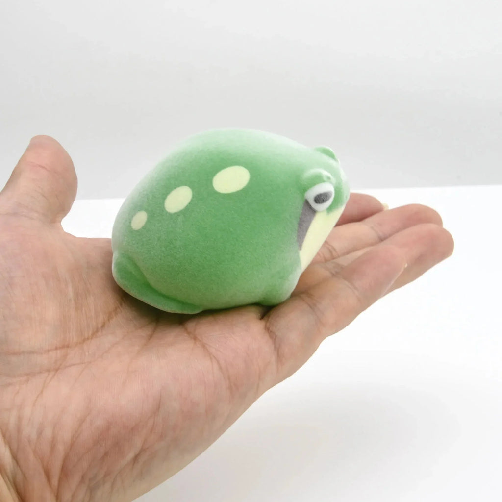 TOY Flocking Frog Gashapon Capsule Toys – Mini Squishy Figurines