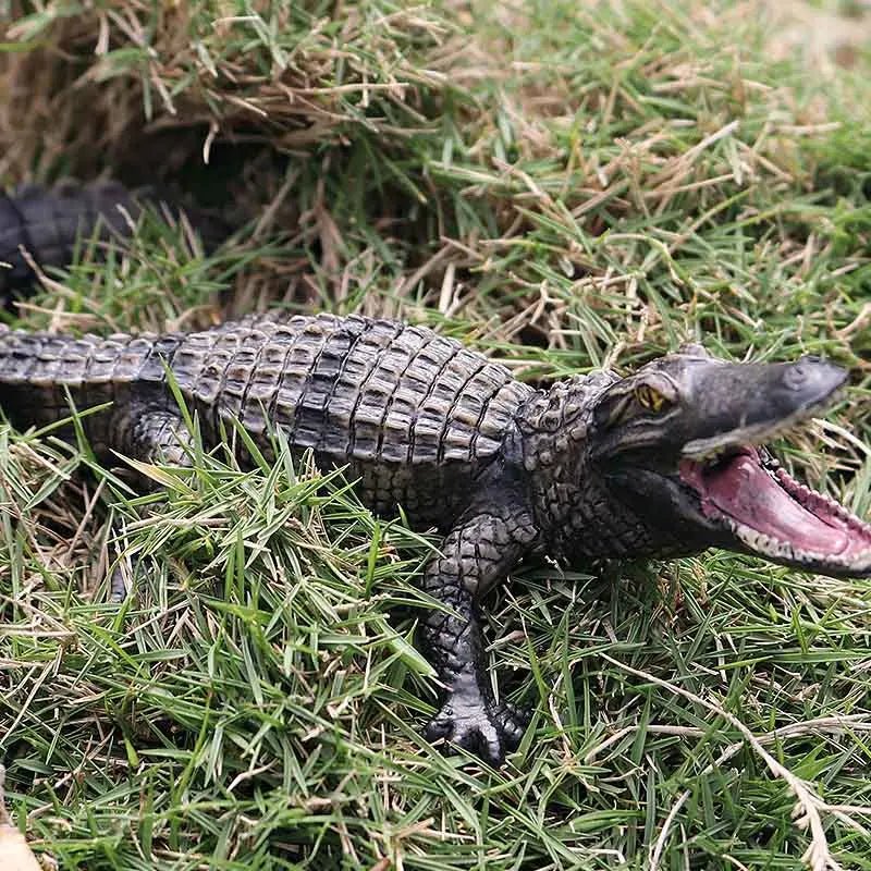 Sarcosuchus Crocodile Action Figure – Hand-Painted Wild Animal Model