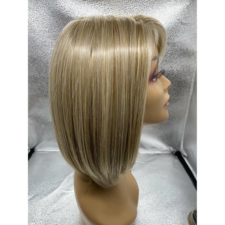 ON POINT Lace Front & Monofilament Center Part by Raquel Welch