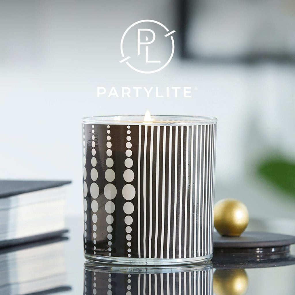 PartyLite Iced Snowberries Jar Candle Black White Gold Lid 3.875x5.5in