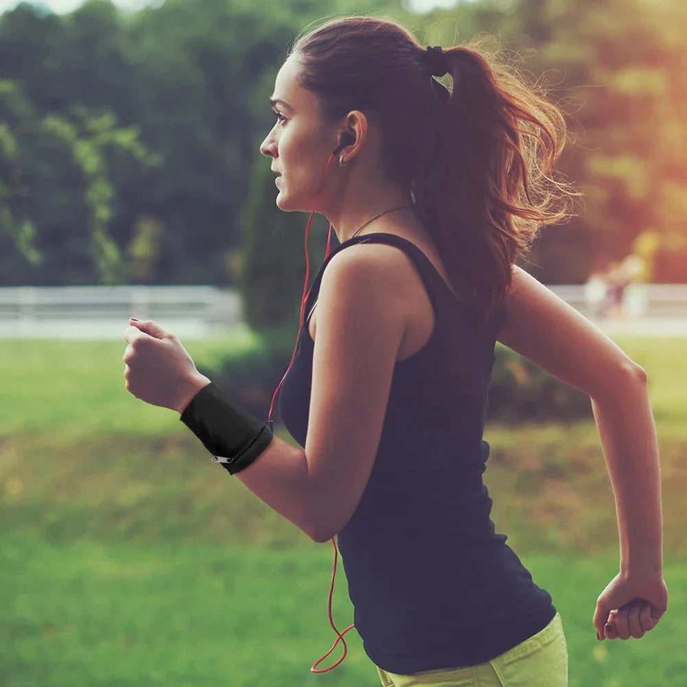 Wrist Arm Bag – Lightweight Nylon Running and Cycling Strap