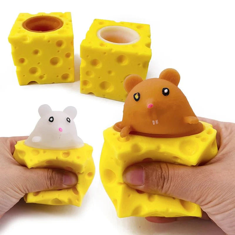 Stress-Relieving Pet Cheese Mouse – Fun Squeeze Toy