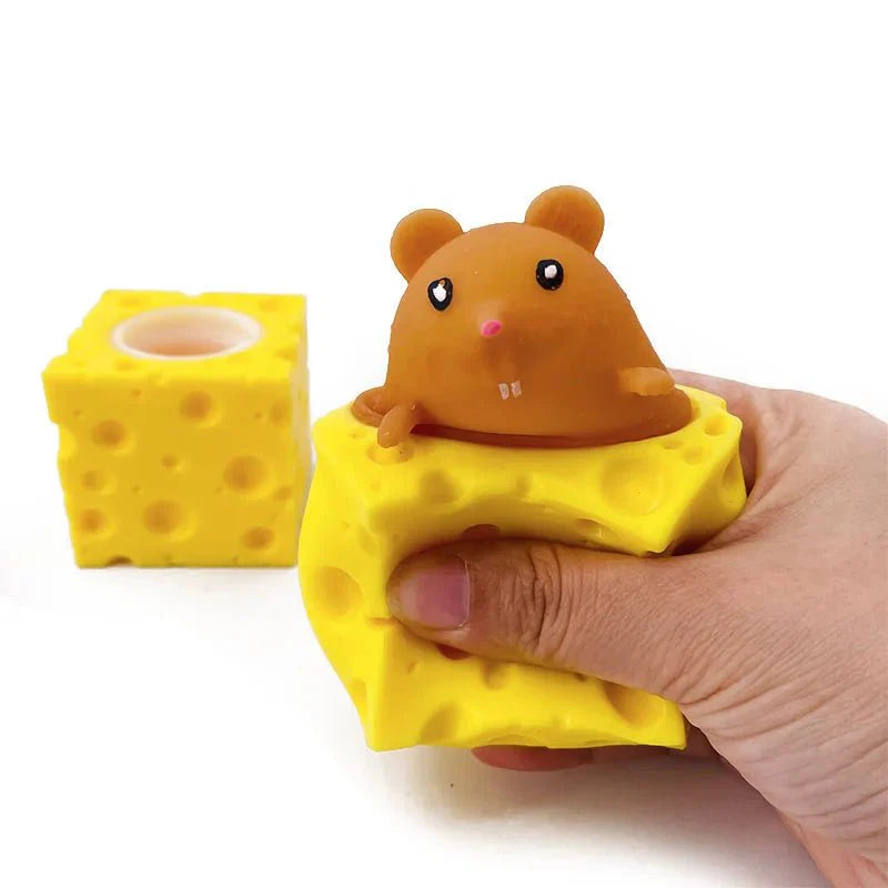 Stress-Relieving Pet Cheese Mouse – Fun Squeeze Toy