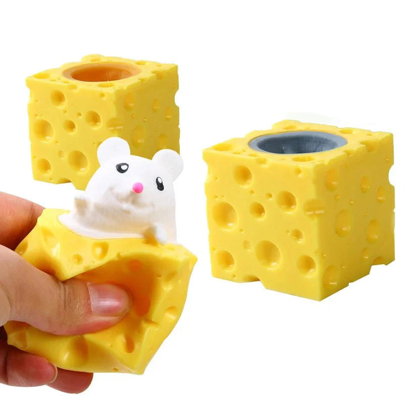 Stress-Relieving Pet Cheese Mouse – Fun Squeeze Toy
