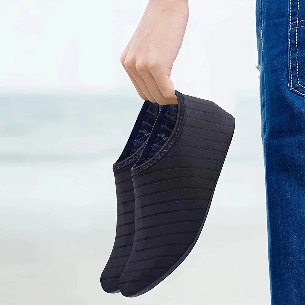 Unisex Quick-Dry Water Shoes – Anti-Slip Barefoot Swim Beach Socks