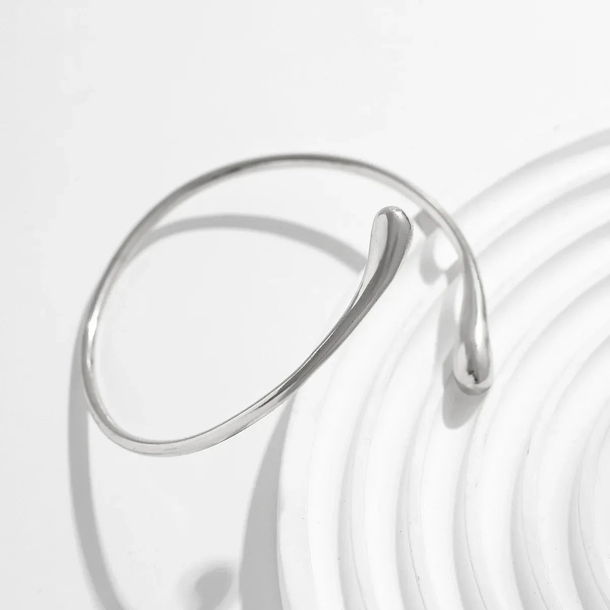 Vintage Water Drop Upper Arm Bracelet | Adjustable Geometric Bangle for Women