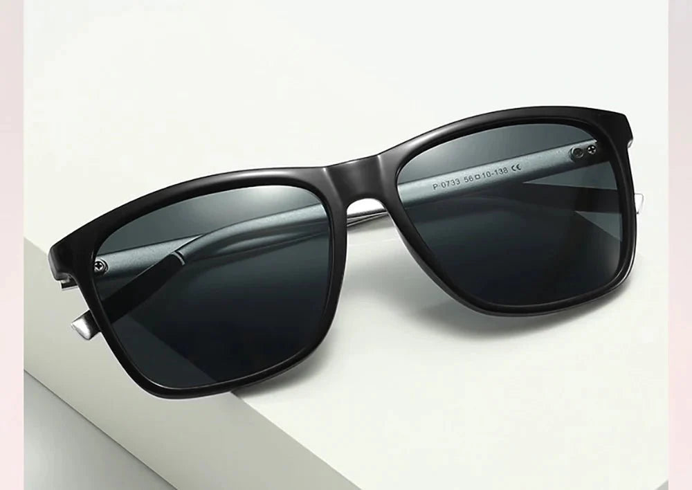 Men’s Polarized Square Sunglasses – UV protection Anti-Reflective Mirror