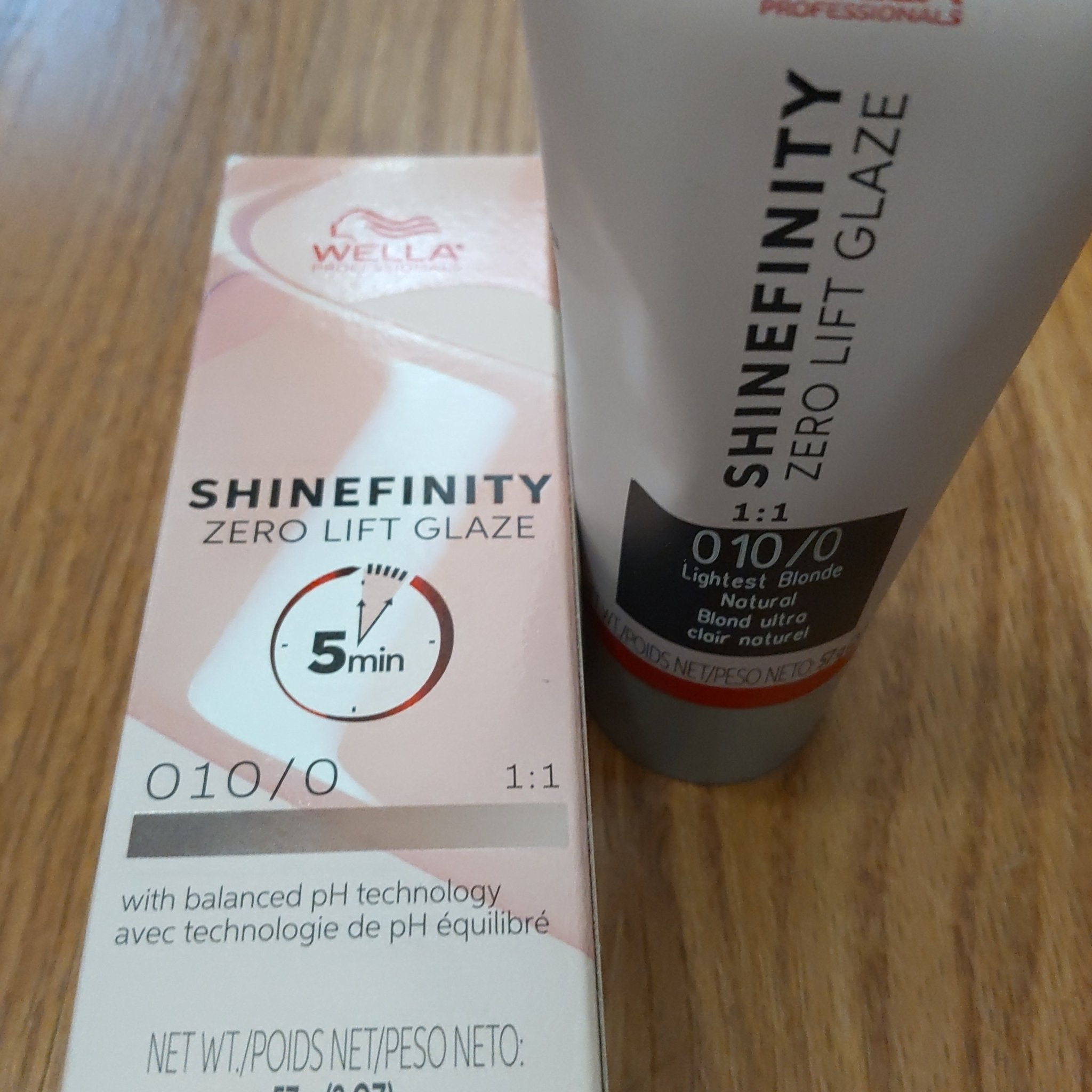 wella shinefinity zero lift glaze 2 oz color 04/0